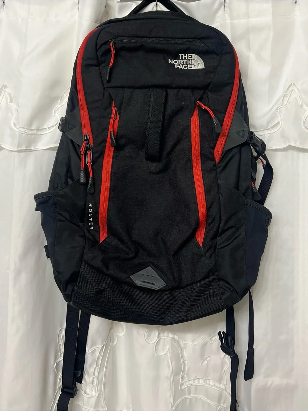 The North Face Router Transit 41L Laptop Travel Backpack Black Red